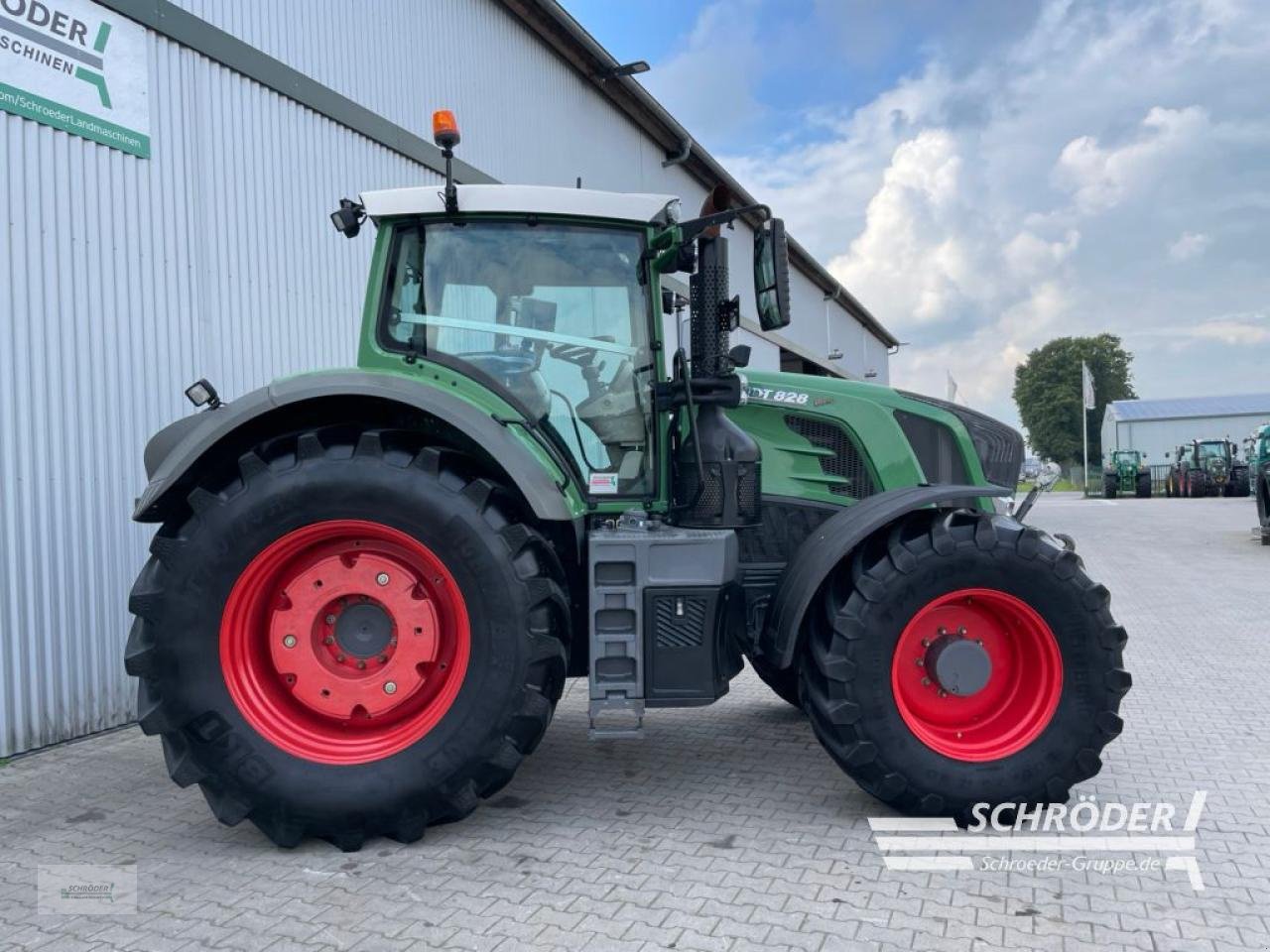 Traktor a típus Fendt 828 S4 PROFI PLUS, Gebrauchtmaschine ekkor: Wildeshausen (Kép 2)