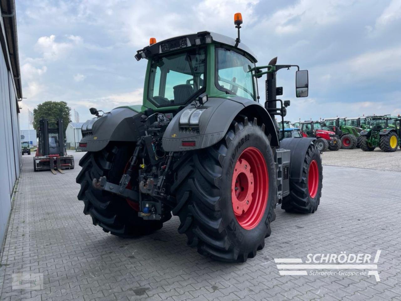 Traktor a típus Fendt 828 S4 PROFI PLUS, Gebrauchtmaschine ekkor: Wildeshausen (Kép 3)