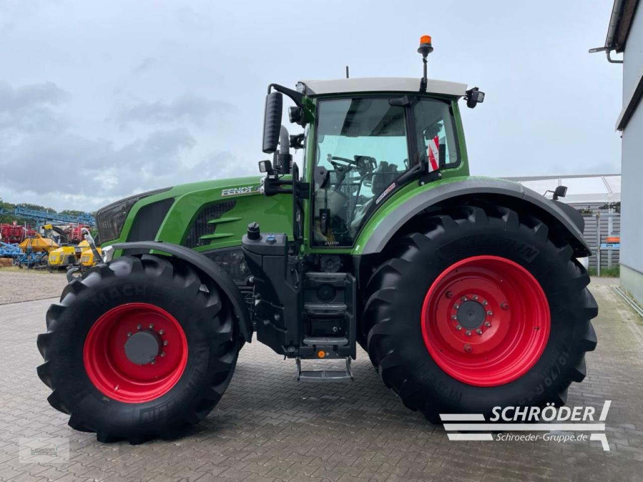 Traktor del tipo Fendt 828 S4 PROFI PLUS, Gebrauchtmaschine en Wildeshausen (Imagen 4)