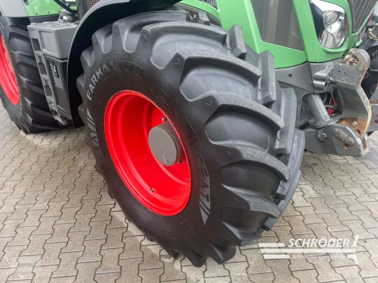 Traktor van het type Fendt 828 S4 PROFI PLUS, Gebrauchtmaschine in Wildeshausen (Foto 13)