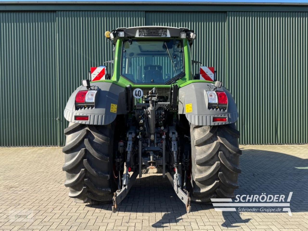 Traktor от тип Fendt 828 S4 PROFI PLUS, Gebrauchtmaschine в Wildeshausen (Снимка 4)