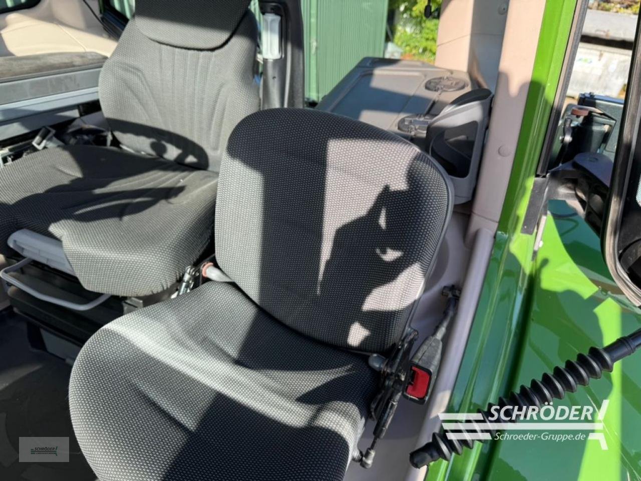 Traktor del tipo Fendt 828 S4 PROFI PLUS, Gebrauchtmaschine In Twistringen (Immagine 19)