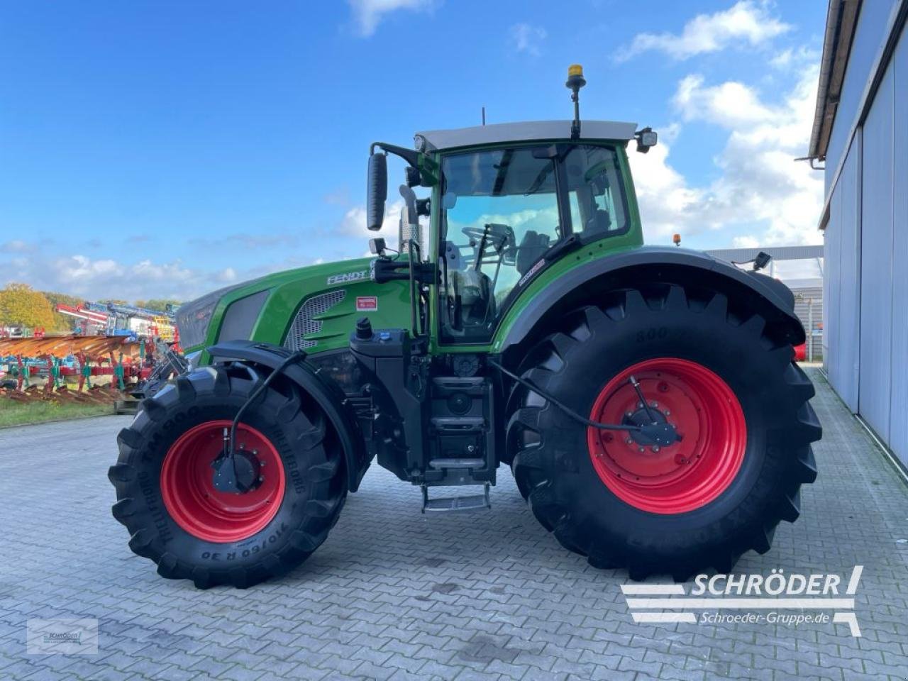 Traktor van het type Fendt 828 S4 PROFI PLUS, Gebrauchtmaschine in Wildeshausen (Foto 4)