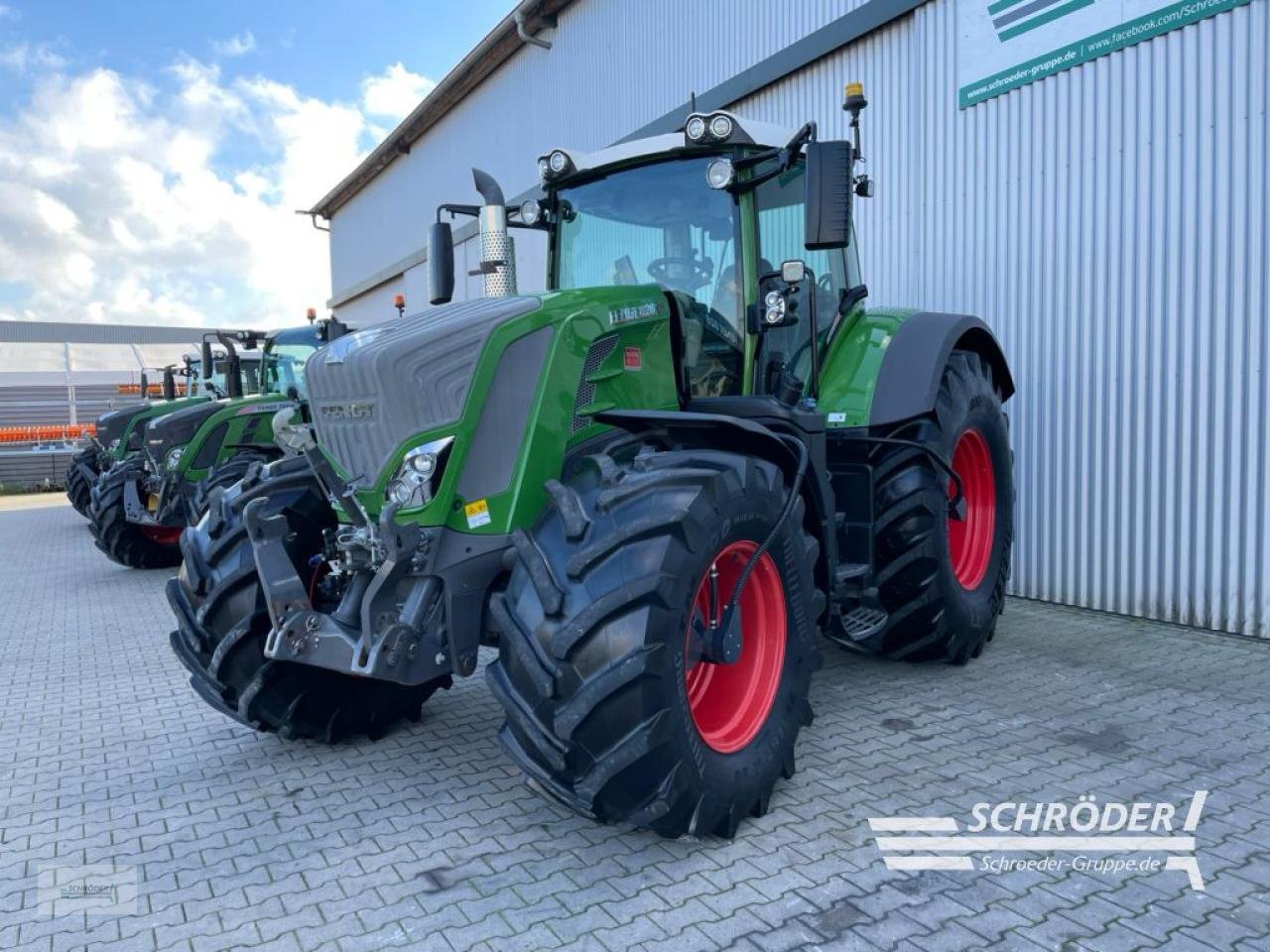 Traktor typu Fendt 828 S4 PROFI PLUS, Gebrauchtmaschine v Wildeshausen (Obrázek 5)