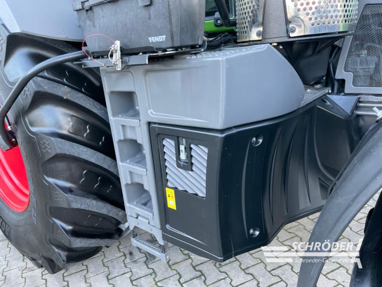 Traktor типа Fendt 828 S4 PROFI PLUS, Gebrauchtmaschine в Wildeshausen (Фотография 24)