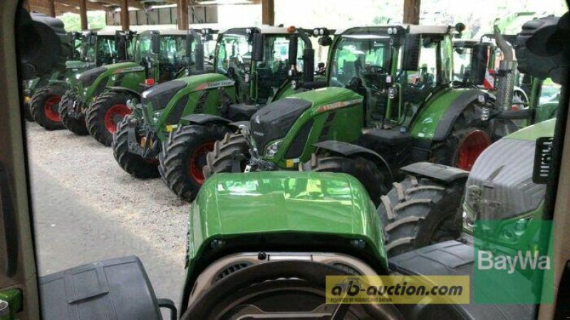 Traktor des Typs Fendt 828 S4 PROFIPLUS, Gebrauchtmaschine in Mindelheim (Bild 3)