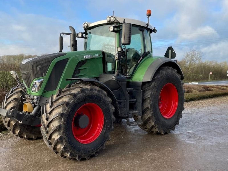 Traktor of the type Fendt 828 S4, Gebrauchtmaschine in Grindsted (Picture 1)