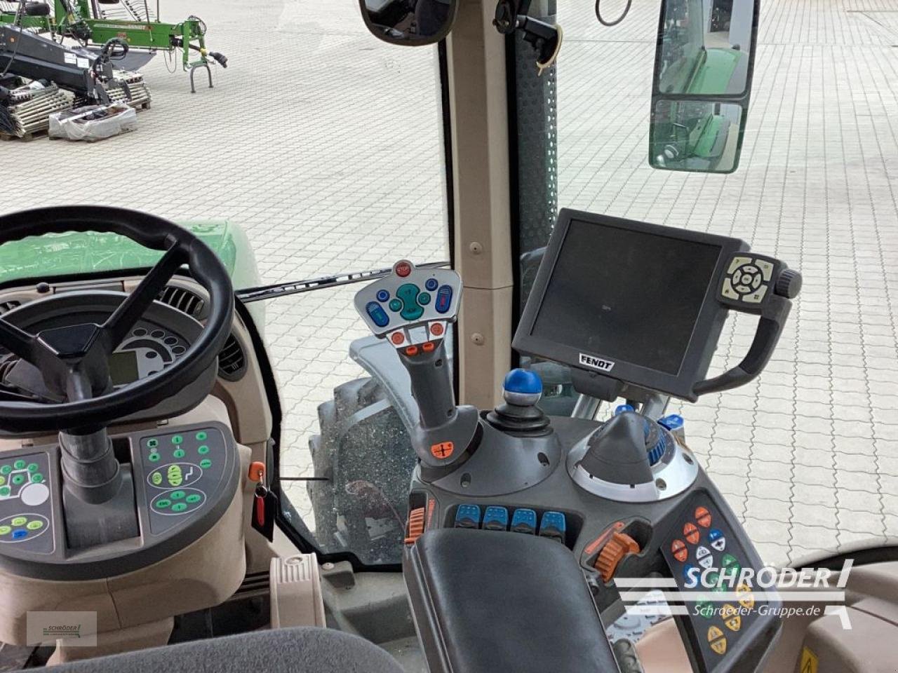 Traktor tip Fendt 828 SCR PROFI PLUS, Gebrauchtmaschine in Wildeshausen (Poză 16)