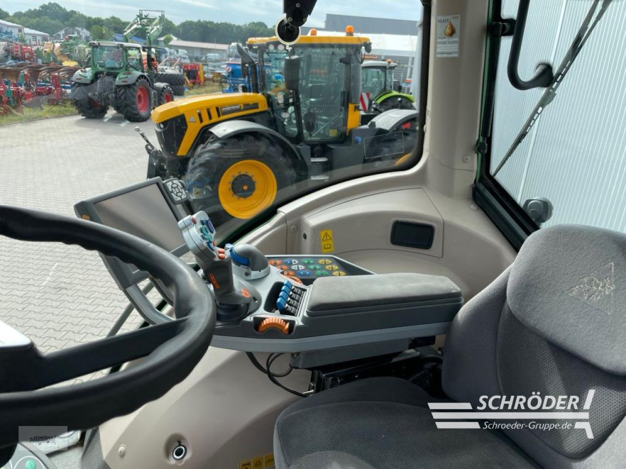 Traktor tip Fendt 828 SCR PROFI PLUS, Gebrauchtmaschine in Ahlerstedt (Poză 13)