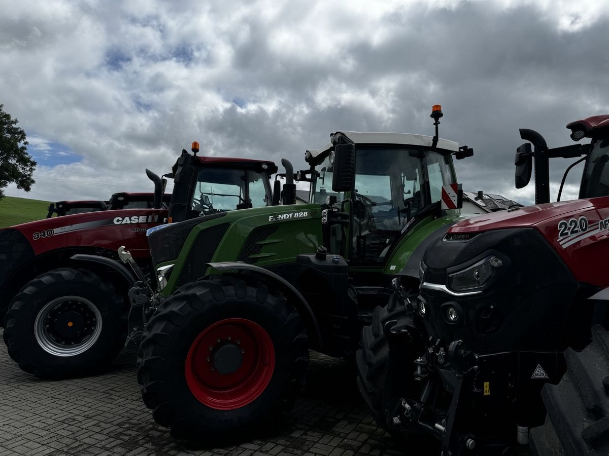 Traktor typu Fendt 828 Vario Profi+, Gebrauchtmaschine v Traberg (Obrázok 2)