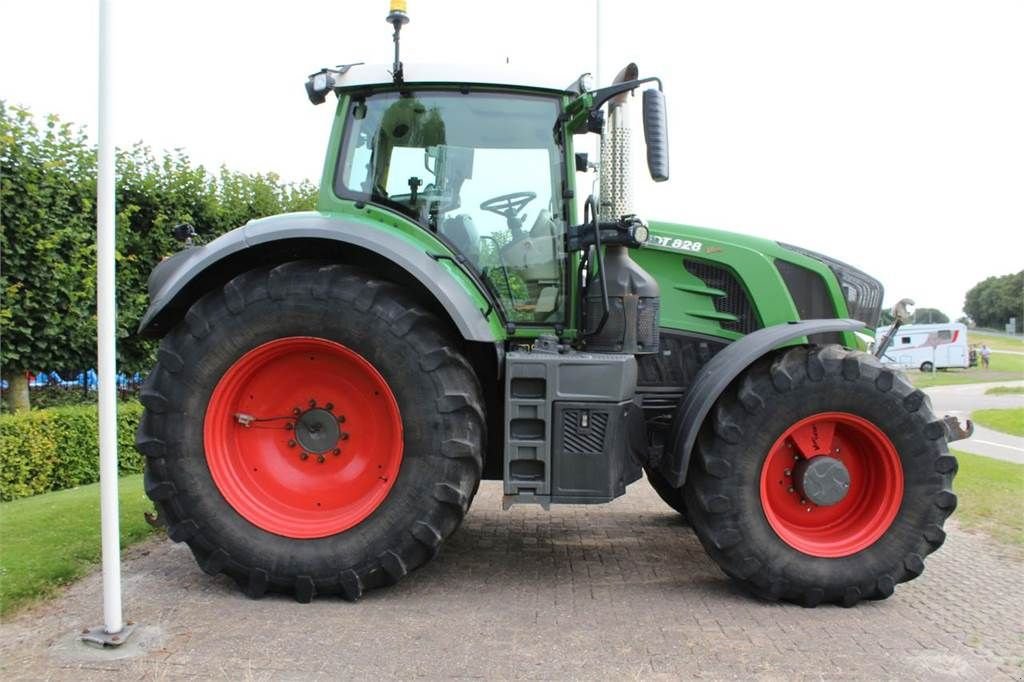 Traktor Türe ait Fendt 828 Vario Profi Plus, Gebrauchtmaschine içinde Bant (resim 3)