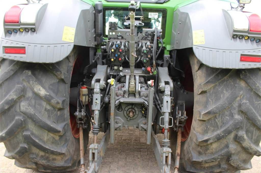 Traktor of the type Fendt 828 Vario Profi Plus, Gebrauchtmaschine in Bant (Picture 4)