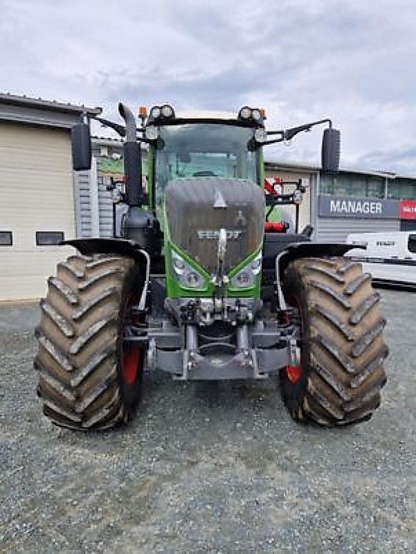 Traktor του τύπου Fendt 828 VARIO PROFI PLUS, Gebrauchtmaschine σε PEYROLE (Φωτογραφία 5)