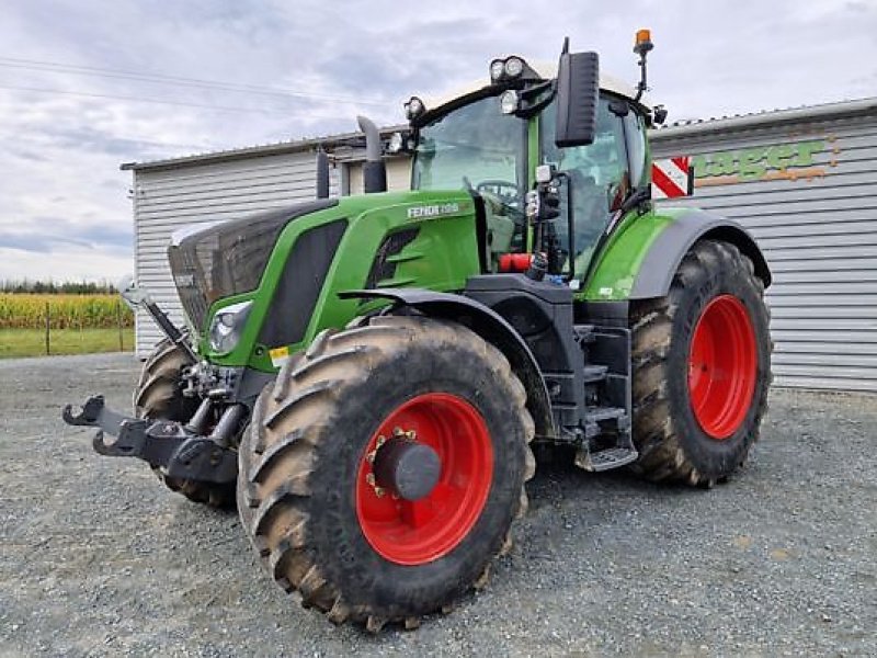 Traktor του τύπου Fendt 828 VARIO PROFI PLUS, Gebrauchtmaschine σε PEYROLE (Φωτογραφία 1)