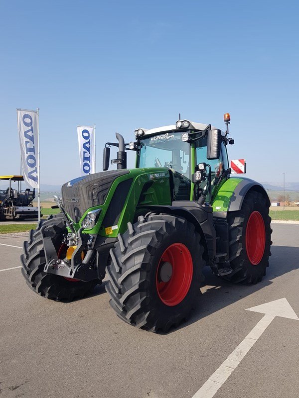 Traktor del tipo Fendt 828 Vario Profi Plus, Gebrauchtmaschine en Regensdorf (Imagen 1)