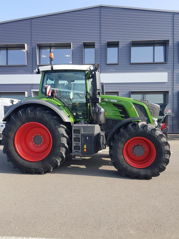 Traktor typu Fendt 828 Vario Profi Plus, Gebrauchtmaschine v Regensdorf (Obrázek 5)