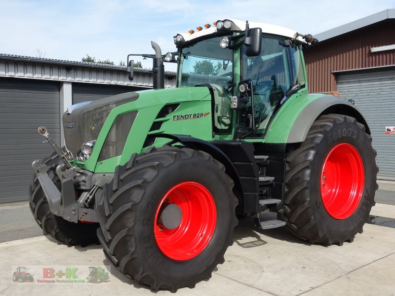 Traktor типа Fendt 828 Vario Profi, Gebrauchtmaschine в Kettenkamp (Фотография 1)