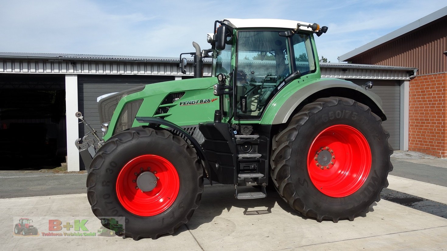 Traktor του τύπου Fendt 828 Vario Profi, Gebrauchtmaschine σε Kettenkamp (Φωτογραφία 2)