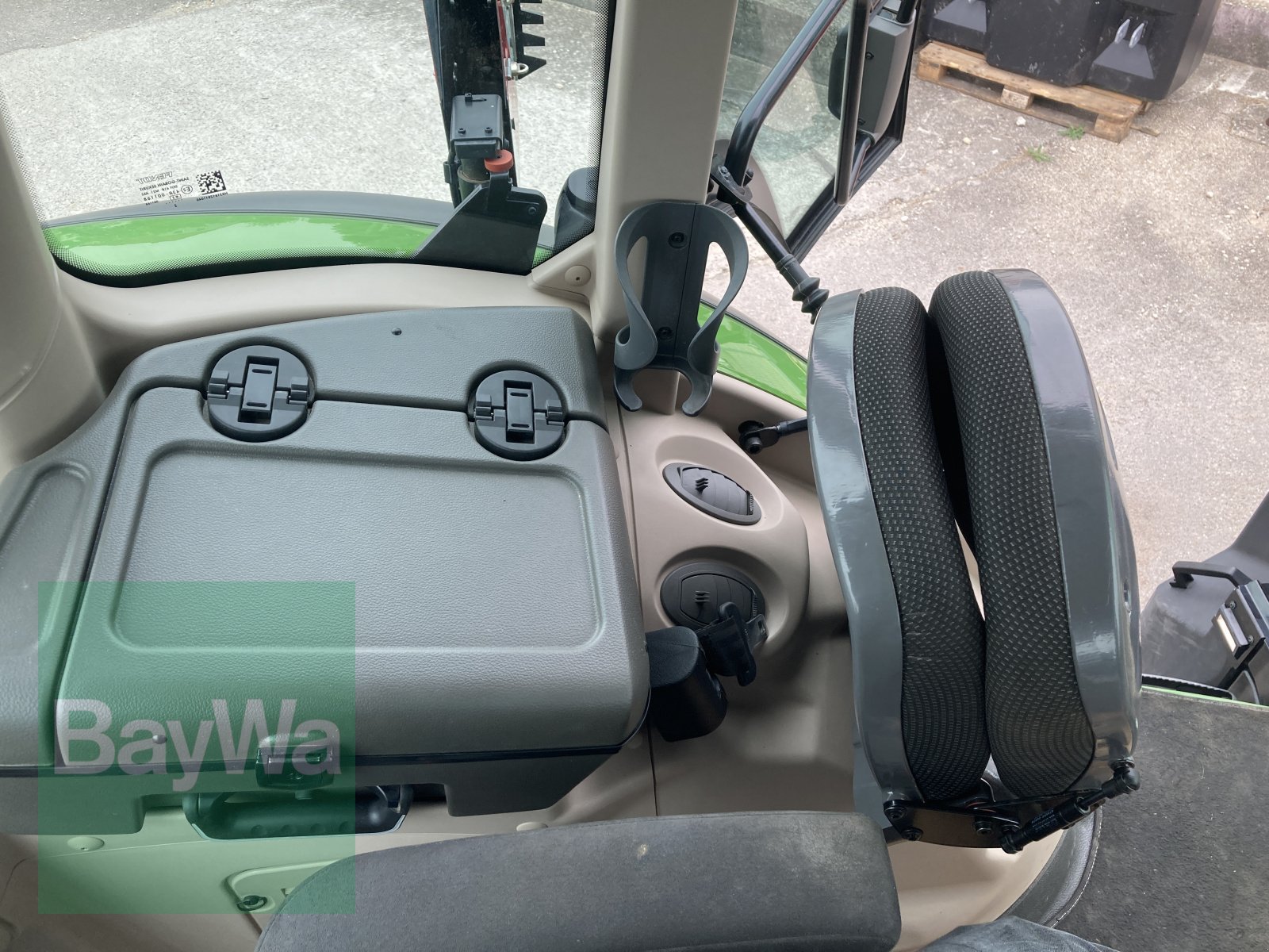 Traktor του τύπου Fendt 828 Vario ProfiPLus S4 RTK    *Garantie*, Gebrauchtmaschine σε Dinkelsbühl (Φωτογραφία 15)