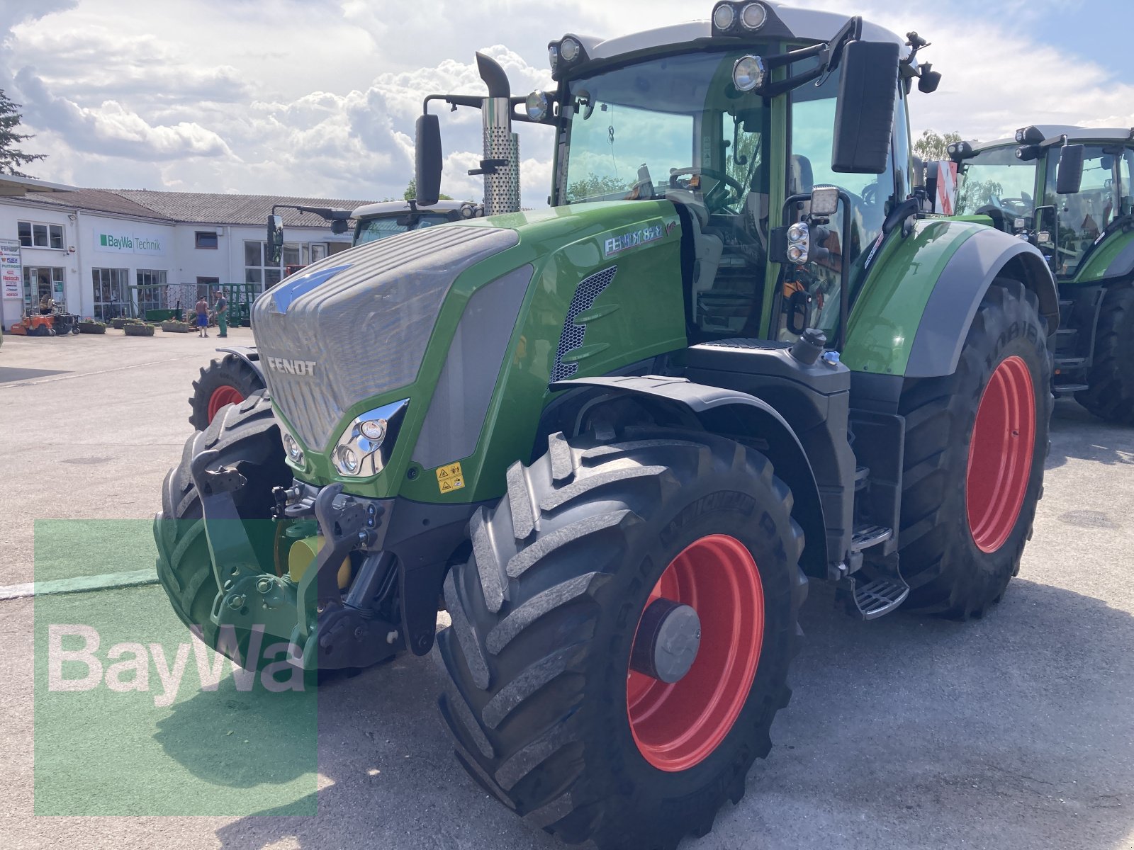 Traktor del tipo Fendt 828 Vario ProfiPlus S4 RTK *Motor Neu*, Gebrauchtmaschine en Dinkelsbühl (Imagen 4)