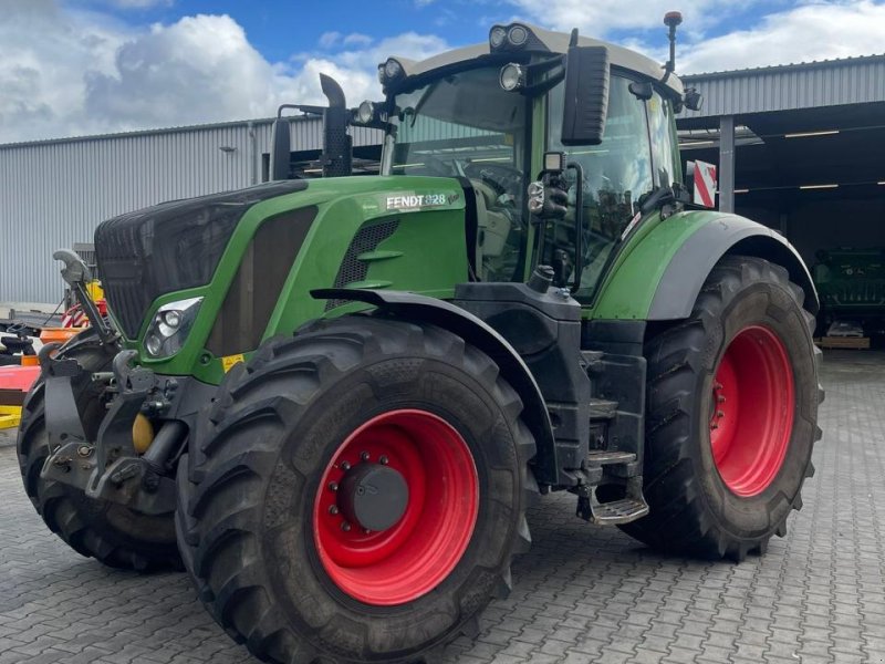 Traktor Türe ait Fendt 828 Vario ProfiPlus, Gebrauchtmaschine içinde Aspach (resim 1)