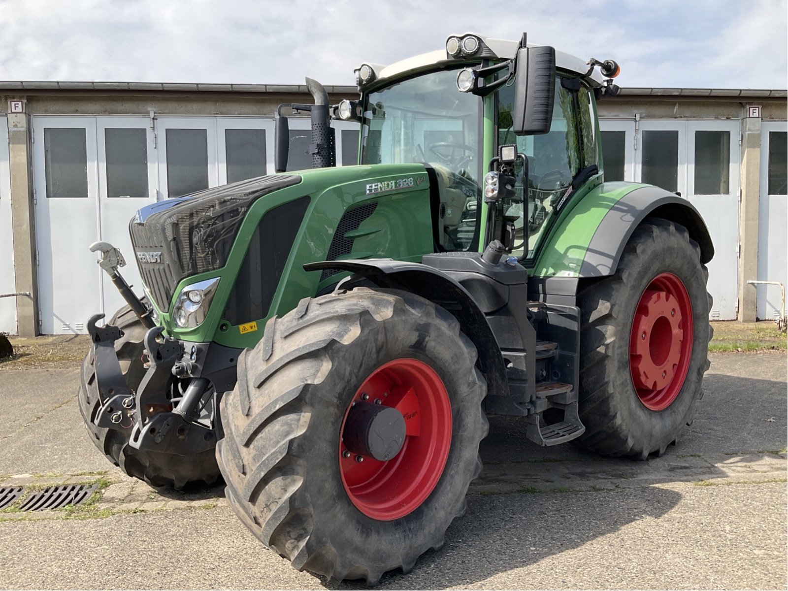 Traktor tipa Fendt 828 Vario ProfiPlus, Gebrauchtmaschine u Bad Oldesloe (Slika 1)