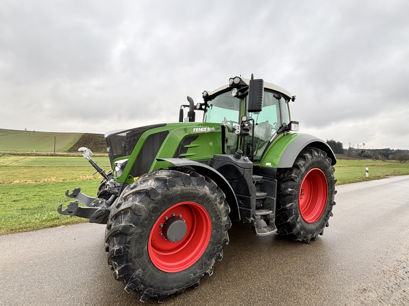 Traktor za tip Fendt 828 Vario ProfiPlus, Gebrauchtmaschine u Weihmichl (Slika 2)