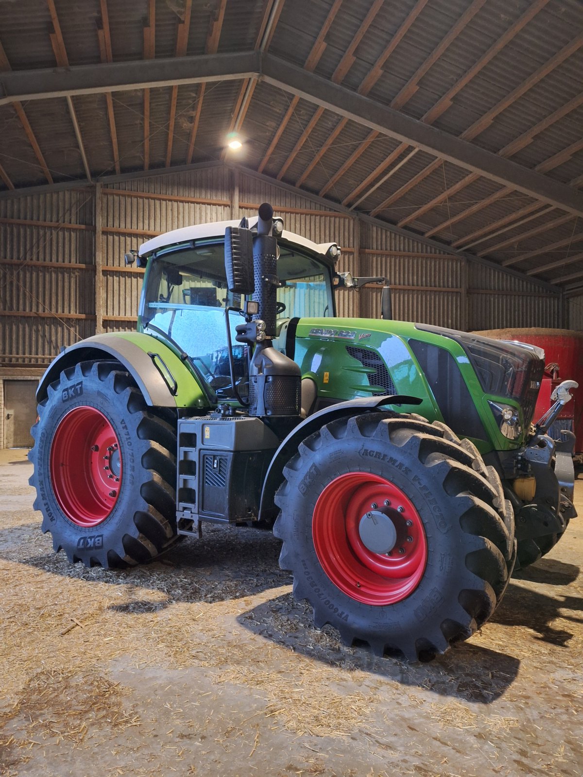 Traktor typu Fendt 828 Vario ProfiPlus, Gebrauchtmaschine v Südlohn (Obrázek 1)