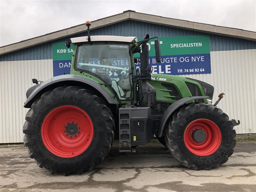 Traktor Türe ait Fendt 828 Vario S4 Profi Plus Med Front PTO, Gebrauchtmaschine içinde Rødekro (resim 4)