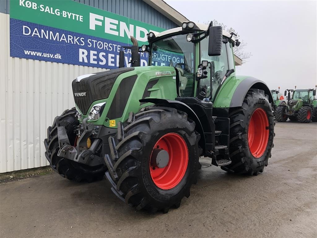 Traktor от тип Fendt 828 Vario S4 Profi Plus Med Front PTO, Gebrauchtmaschine в Rødekro (Снимка 2)