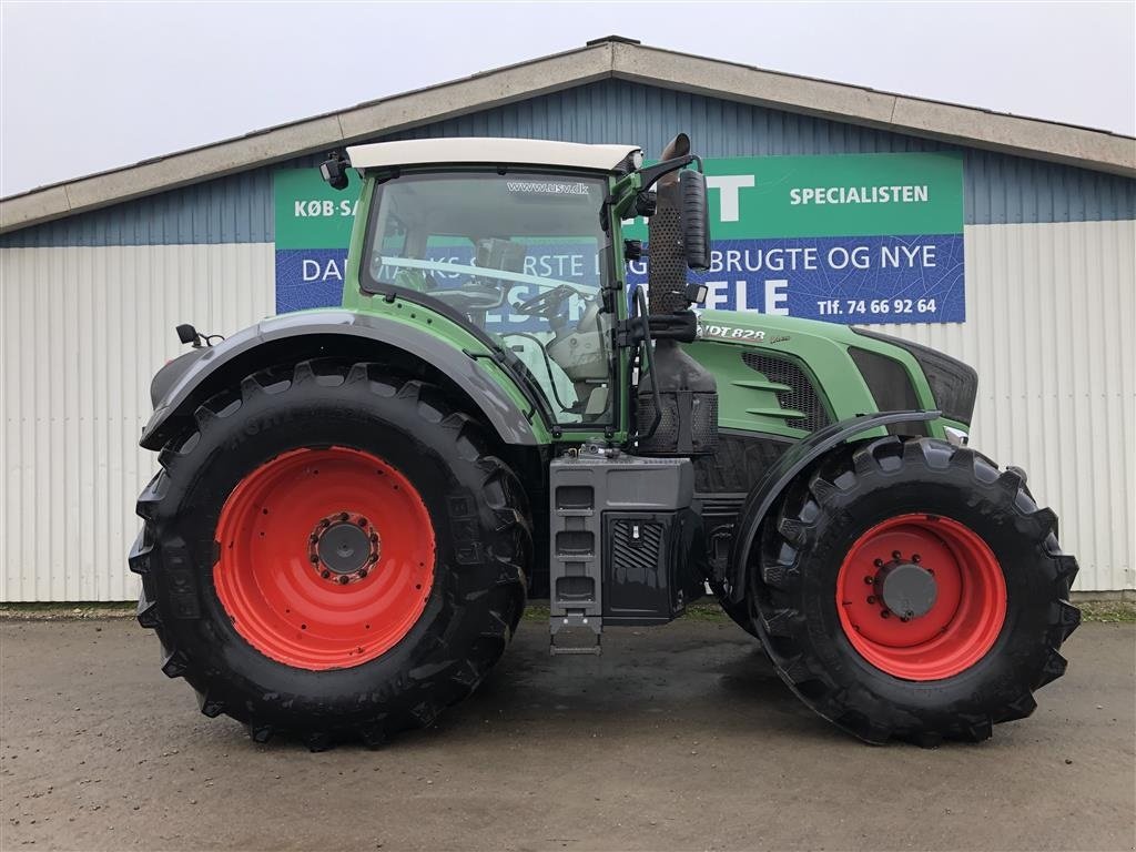 Traktor от тип Fendt 828 Vario S4 Profi Plus Med Front PTO, Gebrauchtmaschine в Rødekro (Снимка 4)