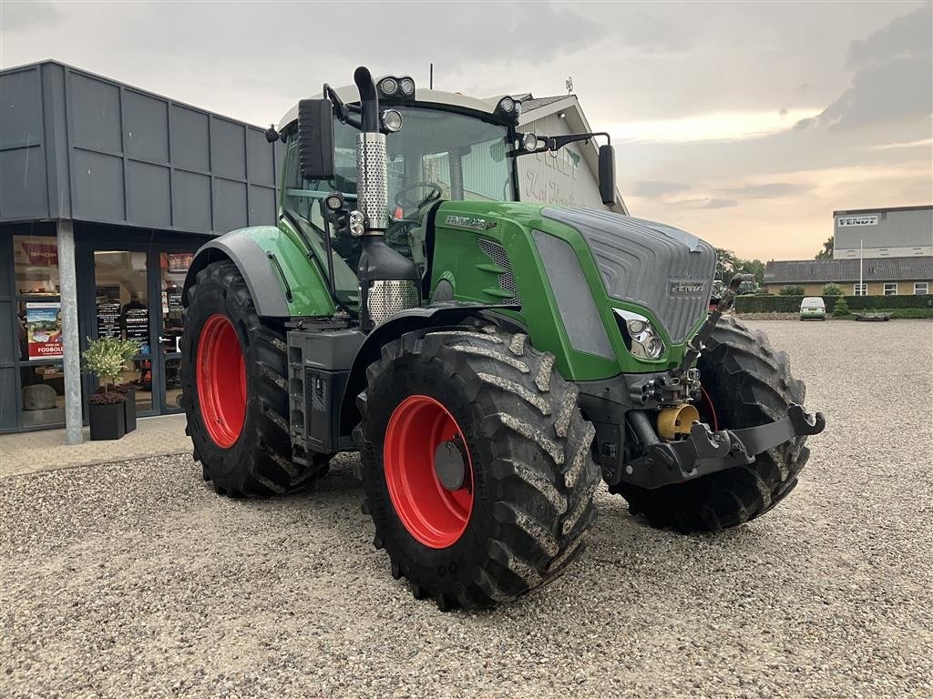 Traktor a típus Fendt 828 Vario S4 Profi Plus Med frontpto, Gebrauchtmaschine ekkor: Rødekro (Kép 1)