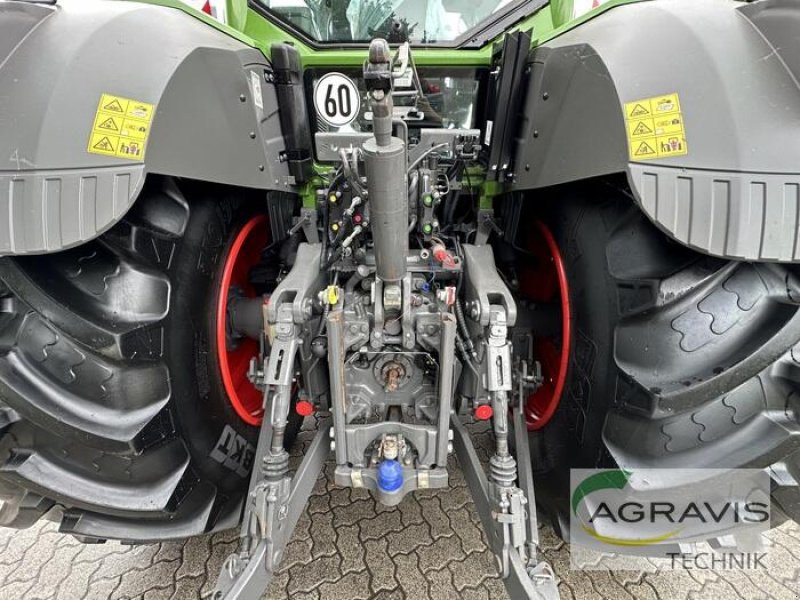 Traktor typu Fendt 828 VARIO S4 PROFI PLUS, Gebrauchtmaschine w Barsinghausen-Göxe (Zdjęcie 4)