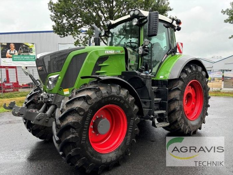 Traktor of the type Fendt 828 VARIO S4 PROFI PLUS, Gebrauchtmaschine in Meppen (Picture 1)