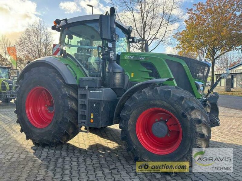 Traktor типа Fendt 828 VARIO S4 PROFI PLUS, Gebrauchtmaschine в Meppen (Фотография 2)