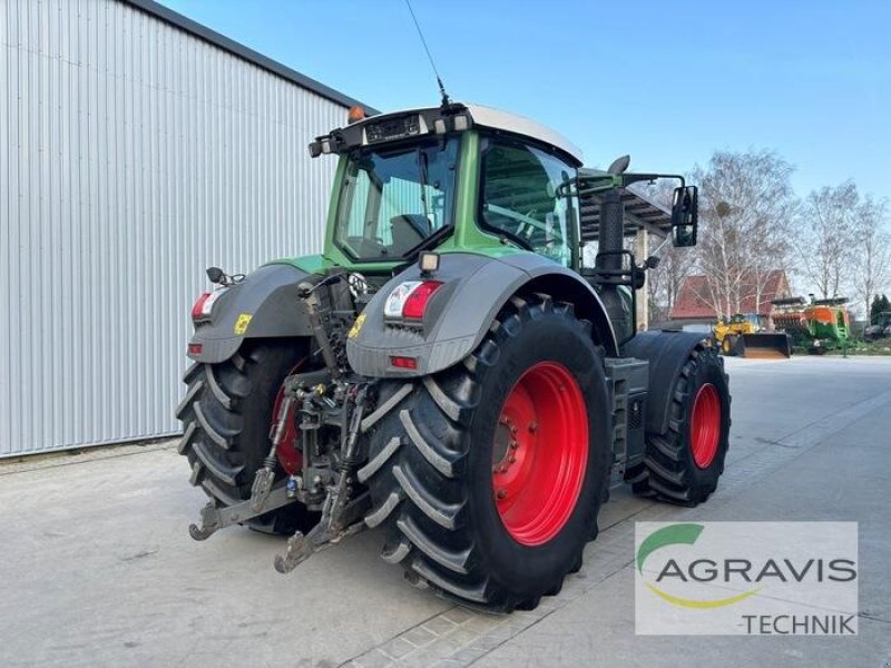 Traktor van het type Fendt 828 VARIO S4 PROFI PLUS, Gebrauchtmaschine in Seelow (Foto 5)