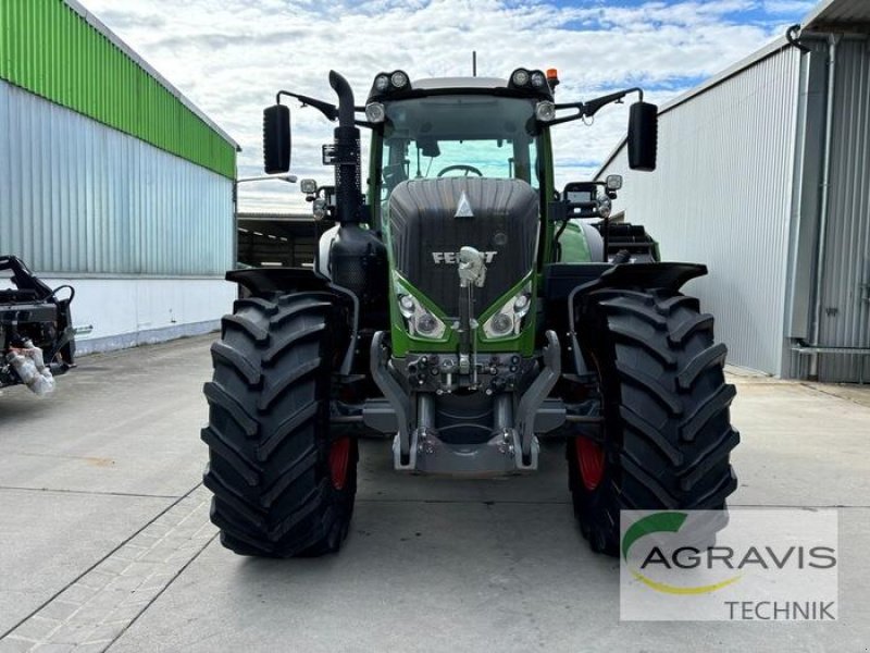 Traktor of the type Fendt 828 VARIO S4 PROFI PLUS, Gebrauchtmaschine in Seelow (Picture 9)