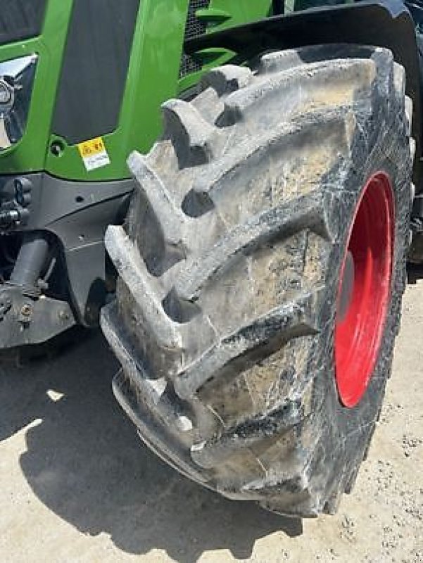 Traktor des Typs Fendt 828 VARIO S4 PROFI PLUS, Gebrauchtmaschine in Monferran-Savès (Bild 3)