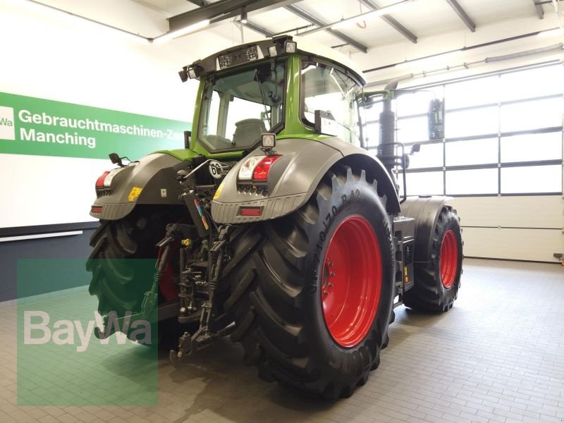 Traktor of the type Fendt 828 VARIO S4 PROFI PLUS, Gebrauchtmaschine in Manching (Picture 4)