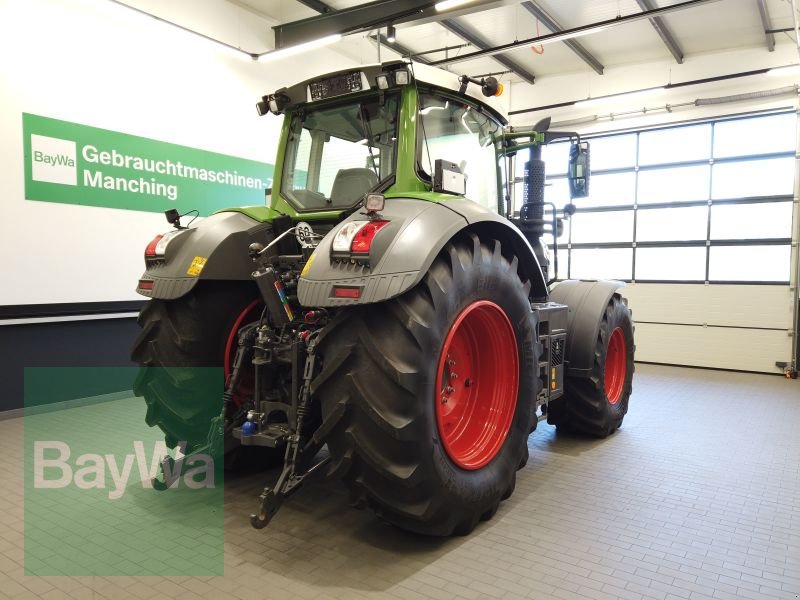 Traktor of the type Fendt 828 VARIO S4 PROFI PLUS, Gebrauchtmaschine in Manching (Picture 4)