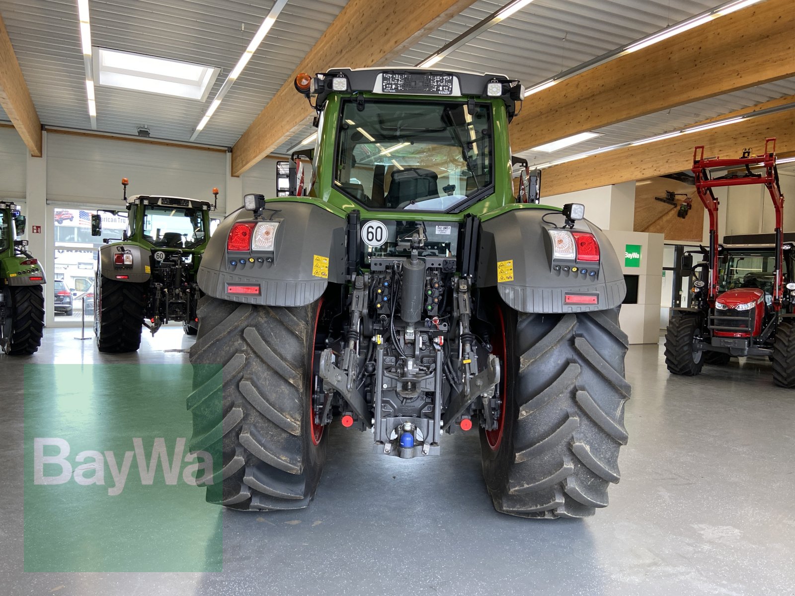 Traktor typu Fendt 828 Vario S4 Profi Plus, Gebrauchtmaschine w Bamberg (Zdjęcie 4)