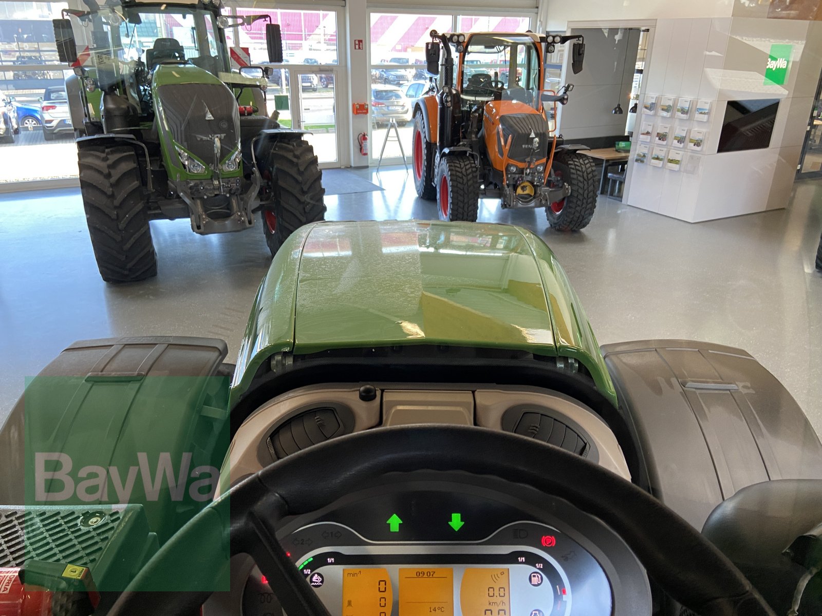 Traktor typu Fendt 828 Vario S4 Profi Plus, Gebrauchtmaschine w Bamberg (Zdjęcie 20)