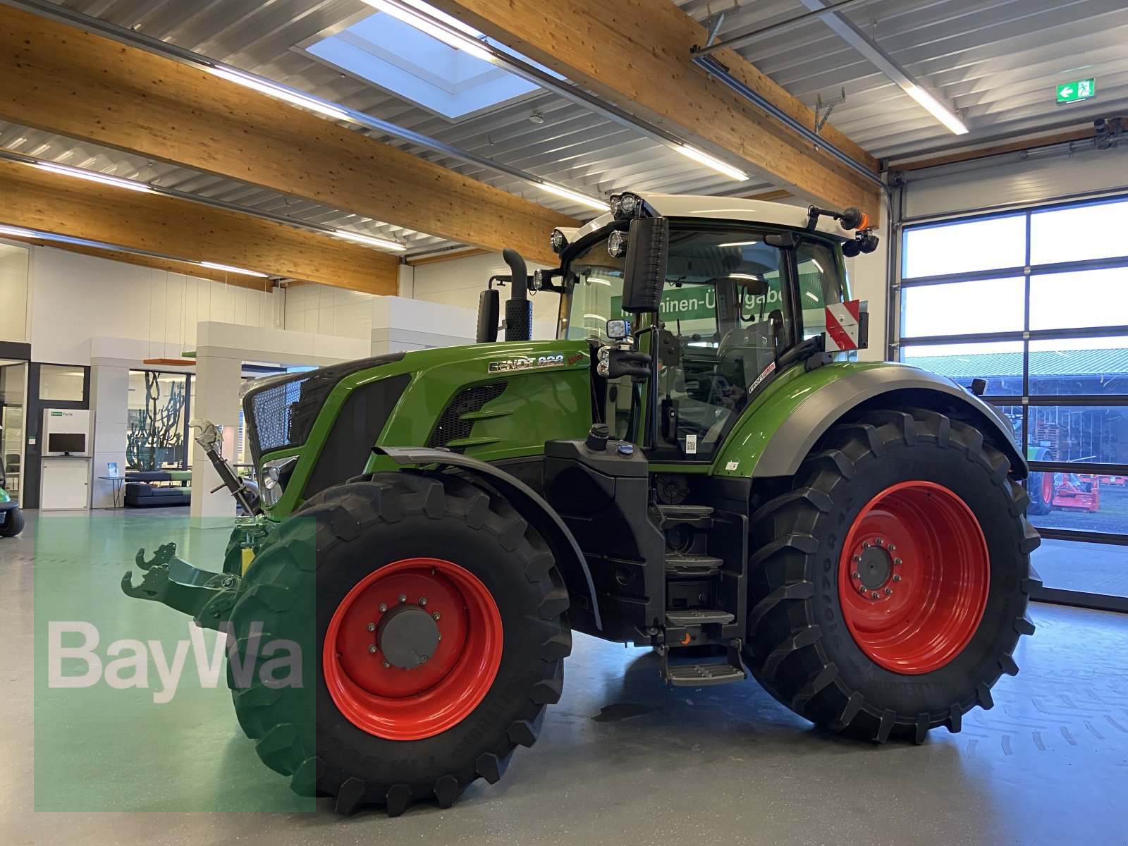 Traktor des Typs Fendt 828 Vario S4 Profi Plus, Gebrauchtmaschine in Bamberg (Bild 3)