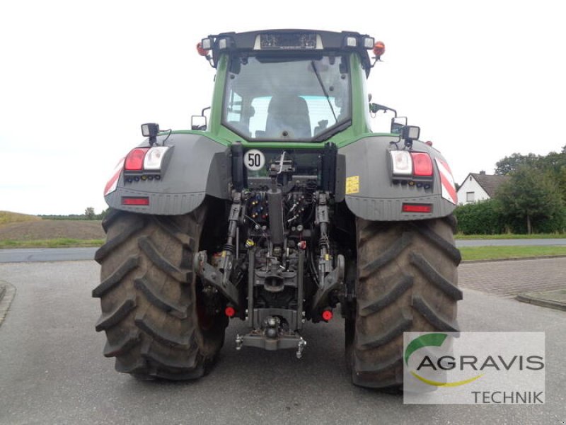 Traktor van het type Fendt 828 VARIO S4 PROFI PLUS, Gebrauchtmaschine in Nartum (Foto 9)