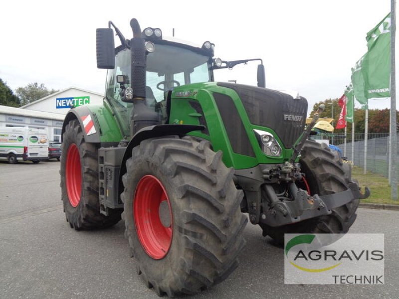 Traktor of the type Fendt 828 VARIO S4 PROFI PLUS, Gebrauchtmaschine in Nartum (Picture 4)