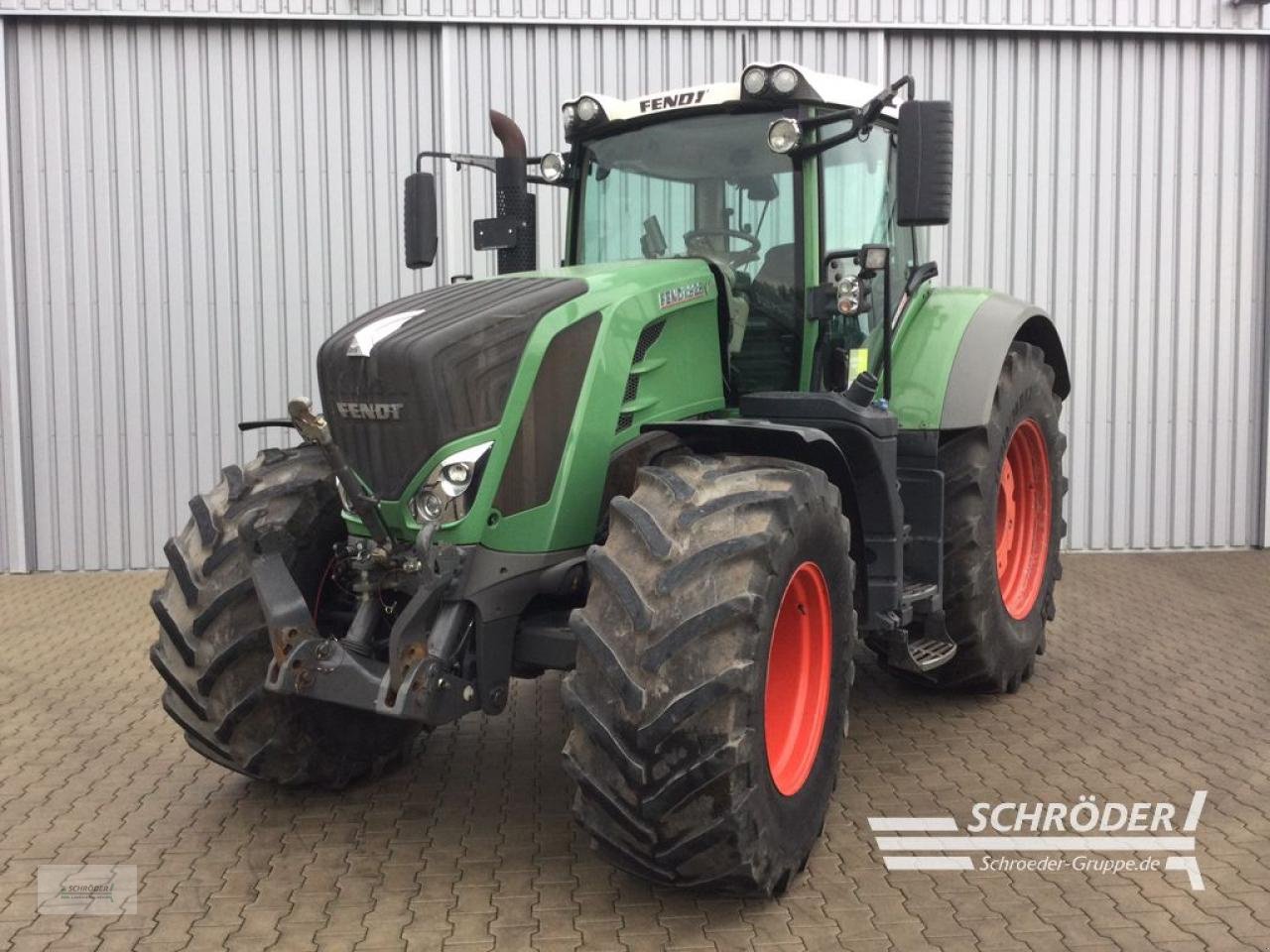 Traktor of the type Fendt 828 VARIO S4 PROFI PLUS, Gebrauchtmaschine in Wildeshausen (Picture 1)