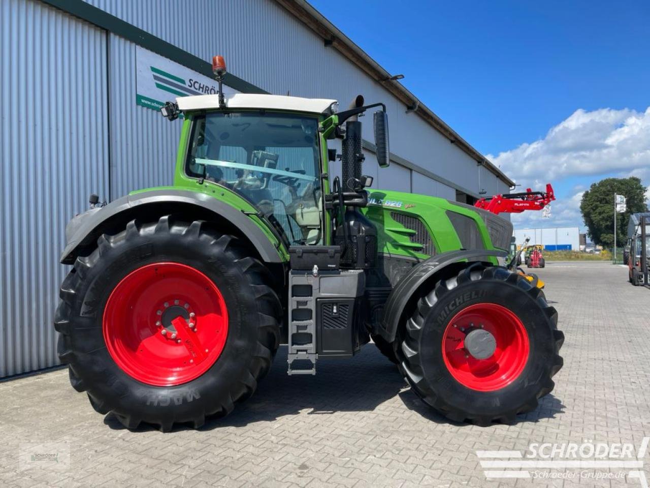 Traktor tip Fendt 828 VARIO S4 PROFI PLUS, Gebrauchtmaschine in Völkersen (Poză 2)