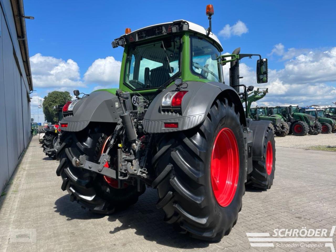 Traktor del tipo Fendt 828 VARIO S4 PROFI PLUS, Gebrauchtmaschine en Wildeshausen (Imagen 3)