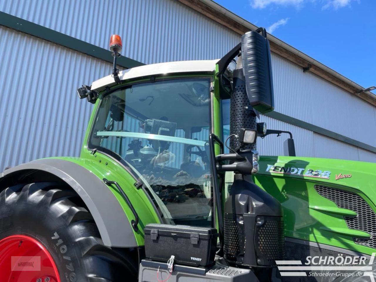 Traktor typu Fendt 828 VARIO S4 PROFI PLUS, Gebrauchtmaschine v Wildeshausen (Obrázok 20)