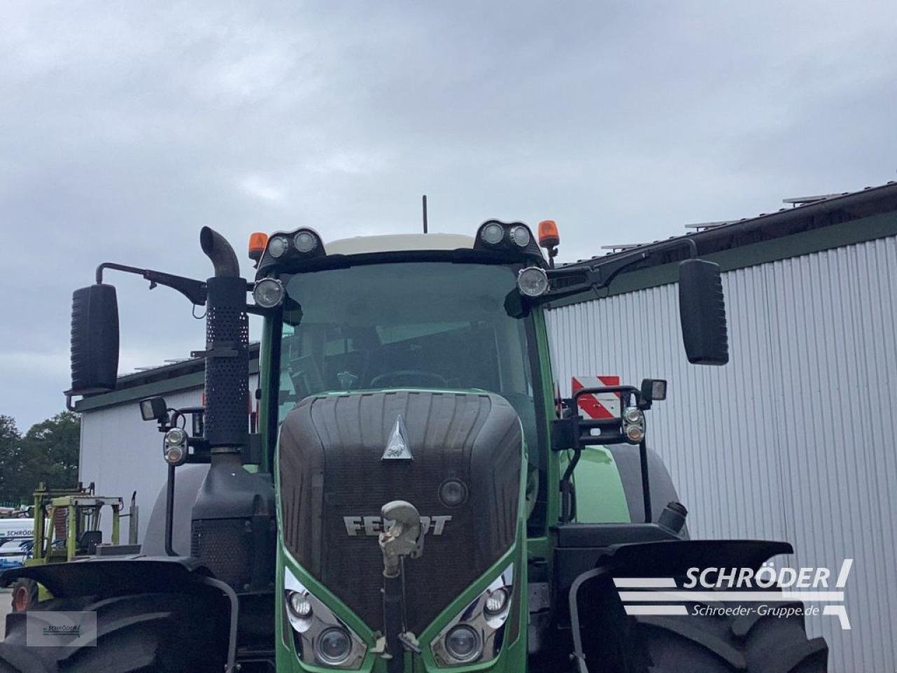 Traktor a típus Fendt 828 VARIO S4  PROFI PLUS, Gebrauchtmaschine ekkor: Scharrel (Kép 8)